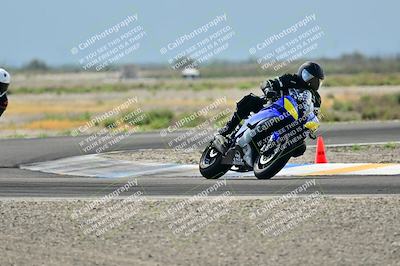 media/Apr-18-2025-TrackDaz (Fri) [[45f5874c44]]/B Group/Session 2 (Turn 7)/